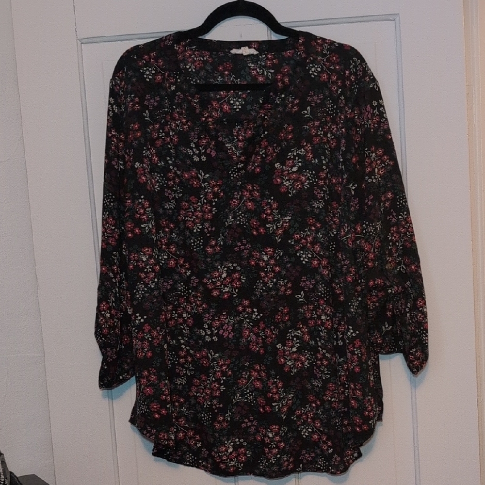 Floral Black and Red Women's Top